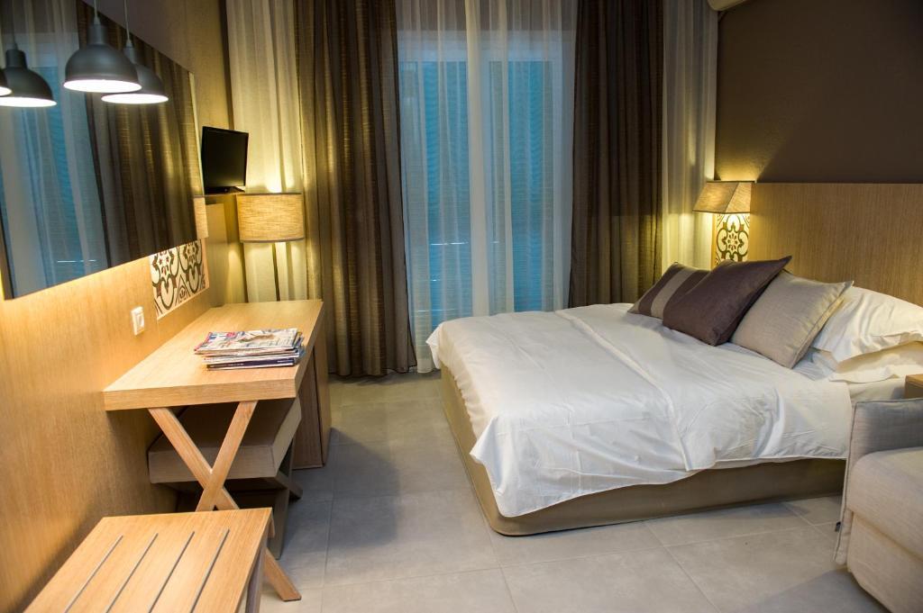 Alkyon Hotel Patitírion Habitación foto